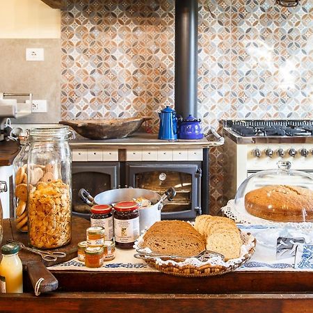 Il Pettirosso Bed & Breakfast Santarcangelo di Romagna Ngoại thất bức ảnh